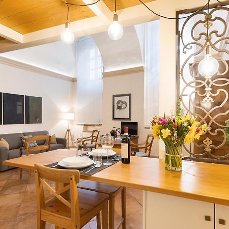 Rome As You Feel - Charming Loft Campitelli In Navona Exteriör bild
