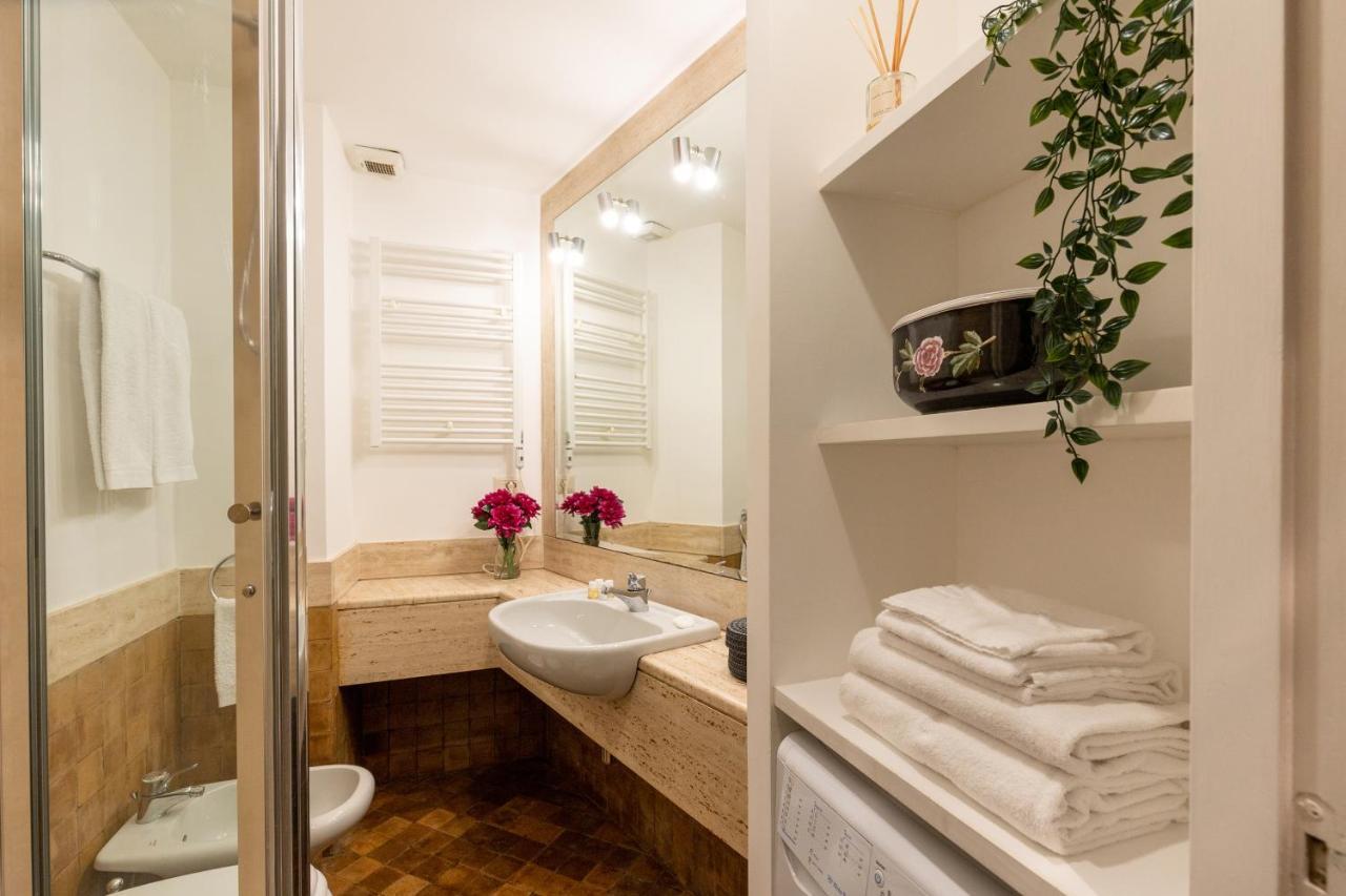 Rome As You Feel - Charming Loft Campitelli In Navona Exteriör bild